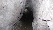 洞窟の壁面
