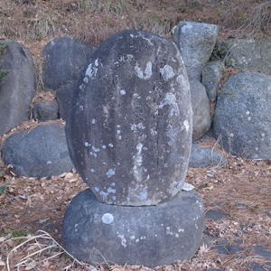 曽良の句碑